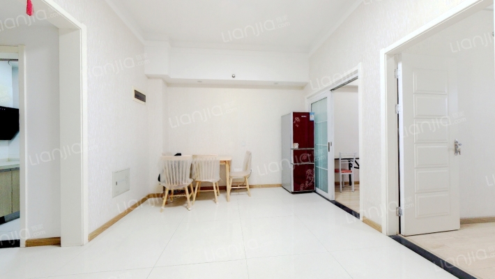 盐城同曦鸣城二手房实景图