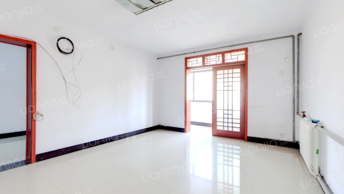 龙苑居住区二手房实景图