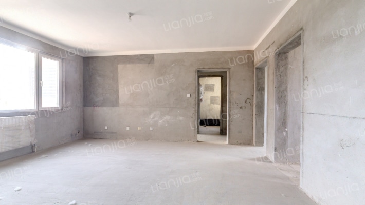 翰林雅苑B区二手房实景图