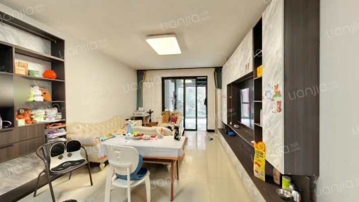 绿地老街三期二手房实景图