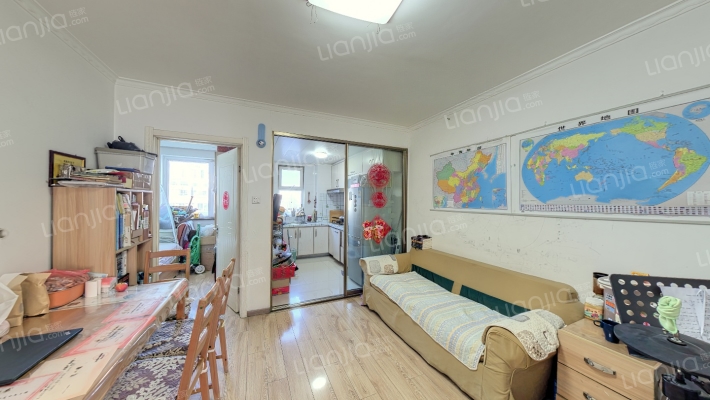 漾日华庭二手房实景图