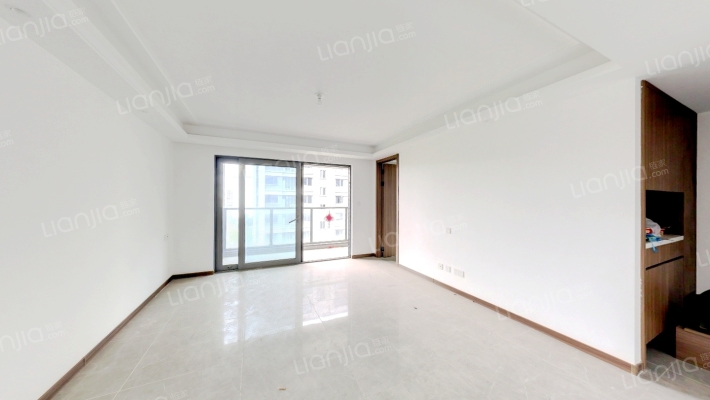 卓越樾山晴翠二手房实景图