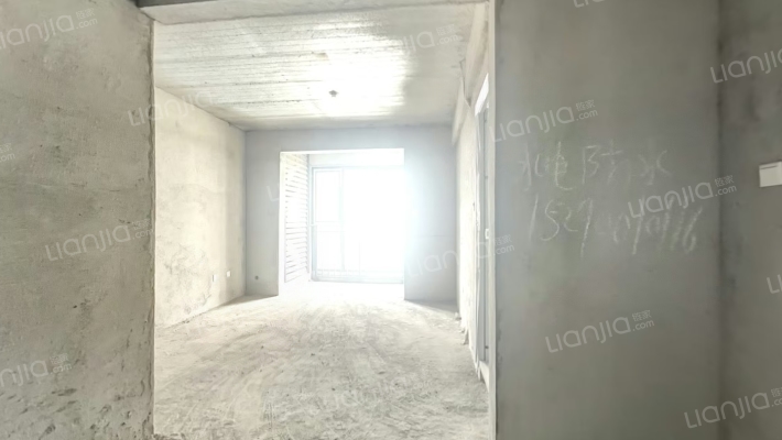 泰悦豪庭二手房实景图