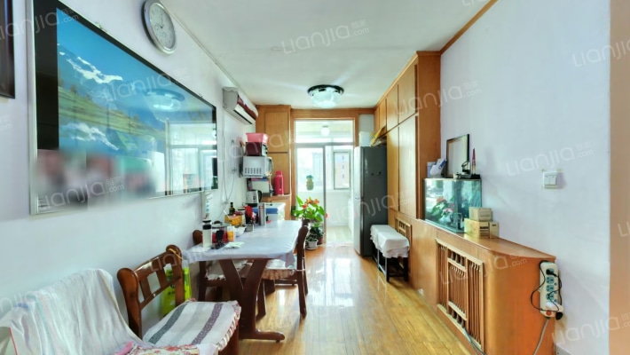 周山街二手房实景图