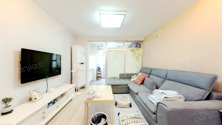 万科金色城品二手房实景图