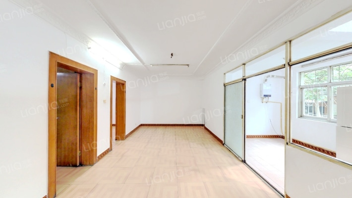 人造板厂宿舍二手房实景图