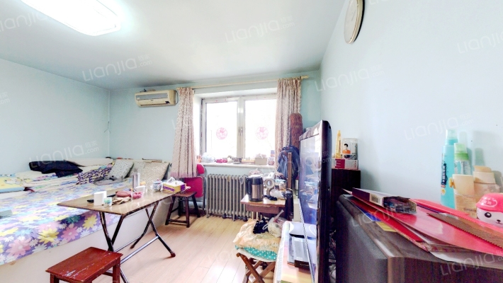 港建里二手房实景图