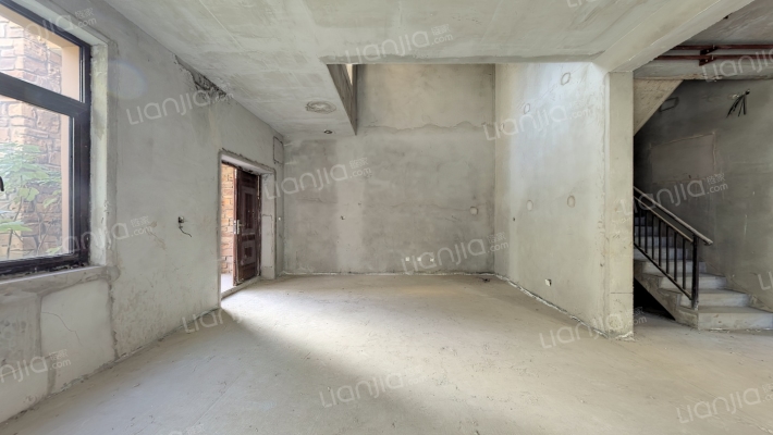 绿地璀璨天城二手房实景图