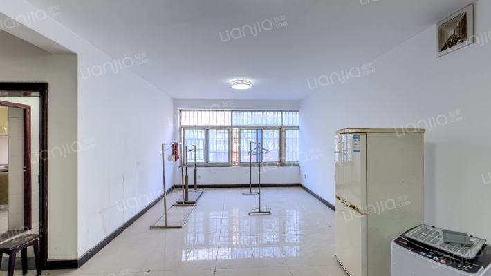 海华花园二手房实景图