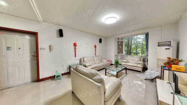 新龙苑东区二手房实景图