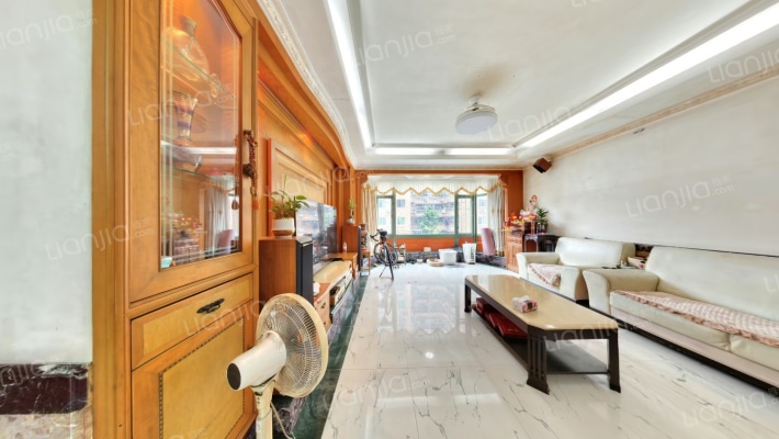 中怡名苑二手房实景图