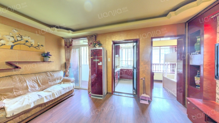 都市水乡水碧苑二手房实景图