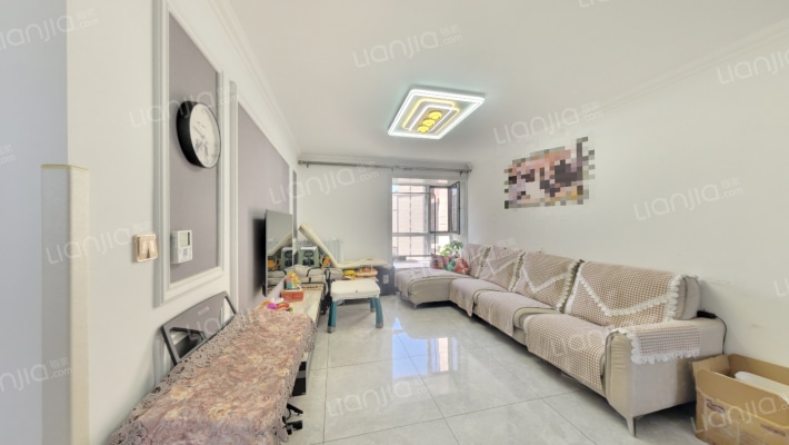 雨润星雨华府二期二手房实景图