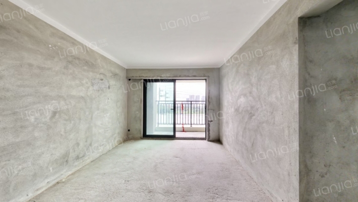 誉美花园二手房实景图