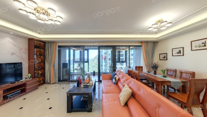 青秀2046二手房实景图