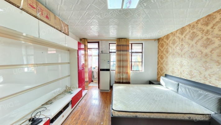 郎茂山四区二手房实景图