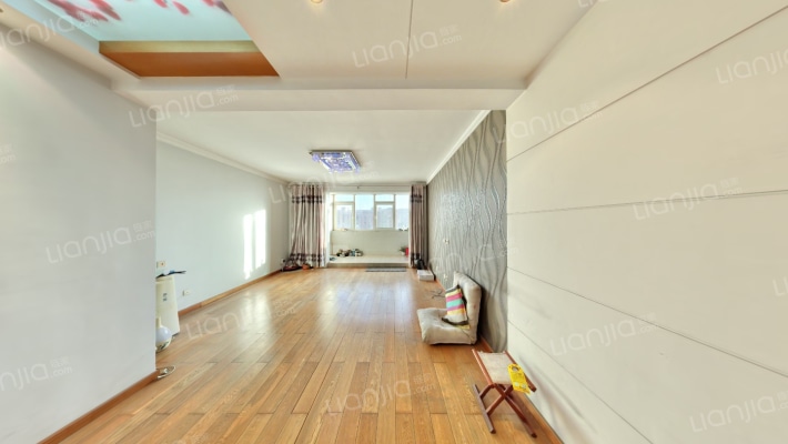 舜风苑二手房实景图