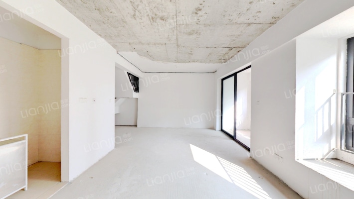 前海湾二手房实景图