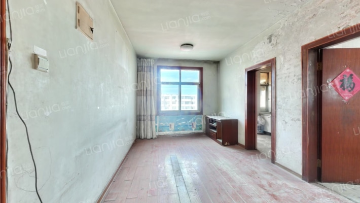 饮食服务公司宿舍(新兴路)二手房实景图