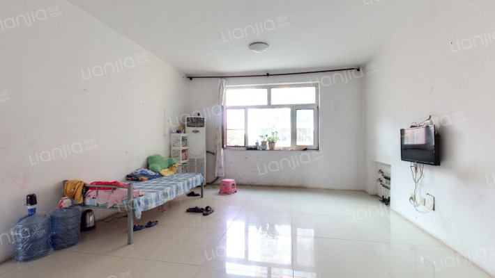 宏伟名都东区二手房实景图