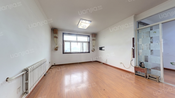 海天花园二手房实景图