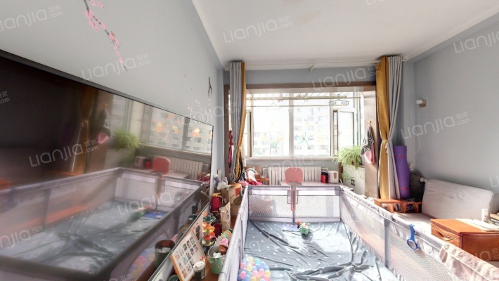 省百货公司家属院(民主西路)二手房实景图