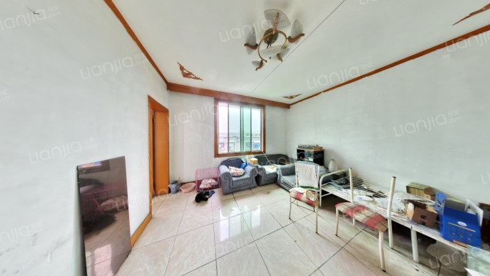 新南街318号二手房实景图