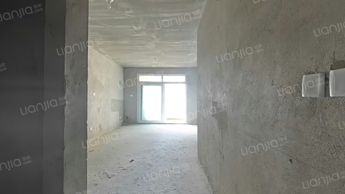 德和家园二手房实景图