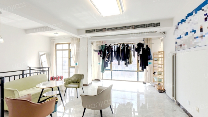 运达诺维溪谷三期二手房实景图