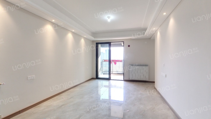 保利香颂五期二手房实景图