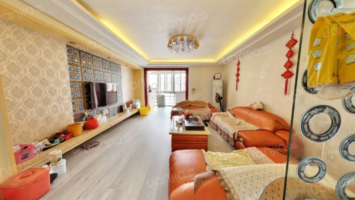 金凤名都二手房实景图