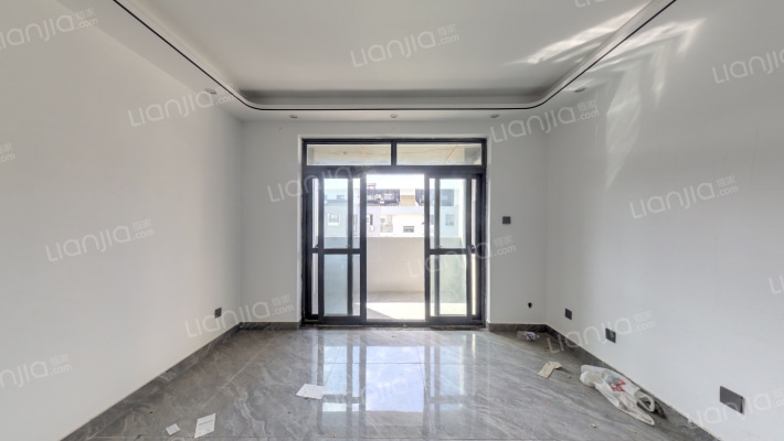 荷风翠庭二手房实景图