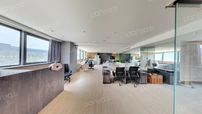 3号LOFT二手房实景图