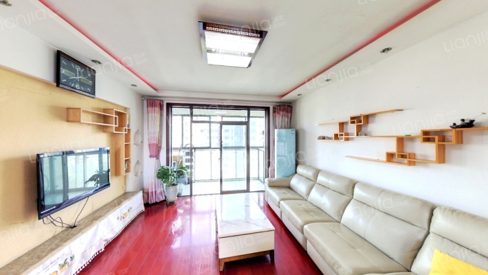 旭日华庭金棕榈南区二手房实景图