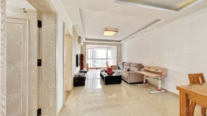 保利里院里二期二手房实景图