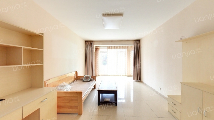 開世嘉年二期二手房实景图