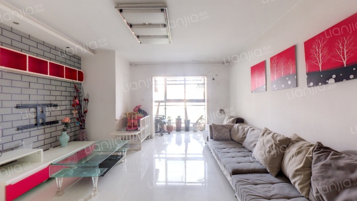 大户人家二手房实景图