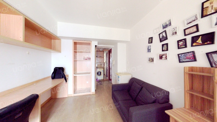 名郡生活广场二手房实景图