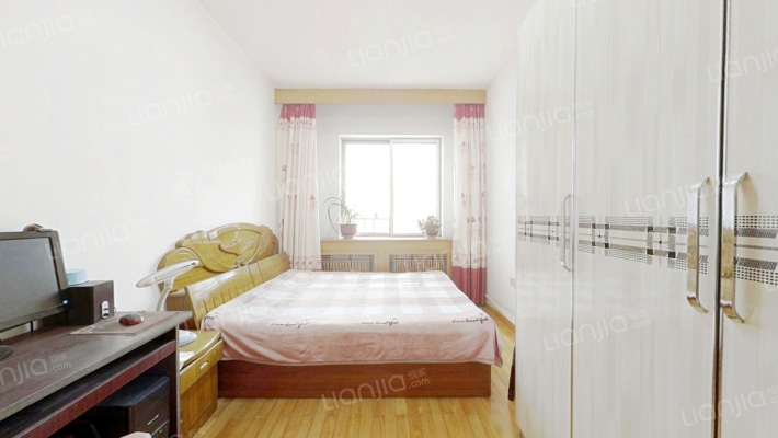 东泰小区二手房实景图