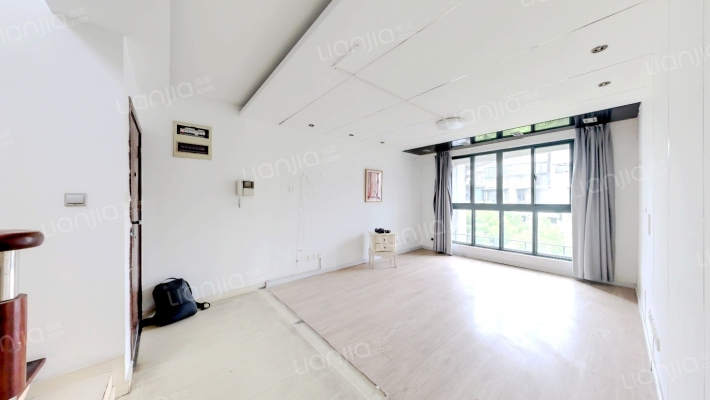 华城秀庭二手房实景图