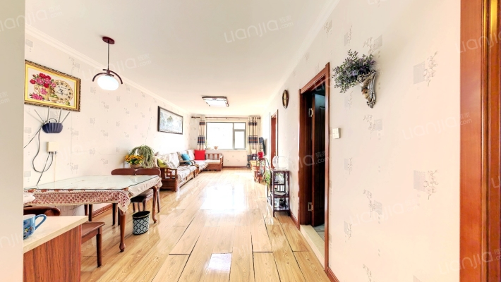 江湾馨城东区二手房实景图