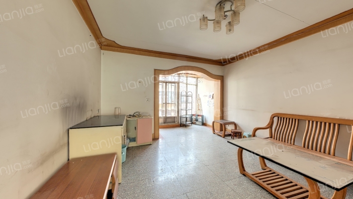 秋苑小区二手房实景图