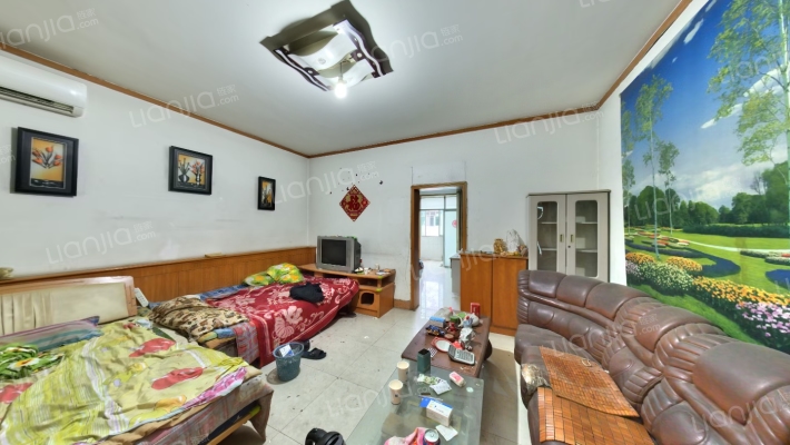 福泰实业总公司家属院二手房实景图