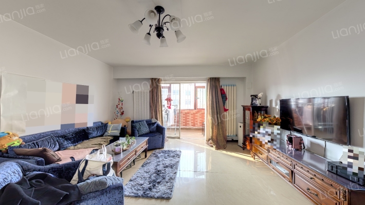 博彩公寓二手房实景图