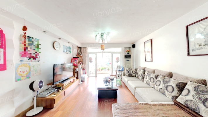 巴黎之春二手房实景图