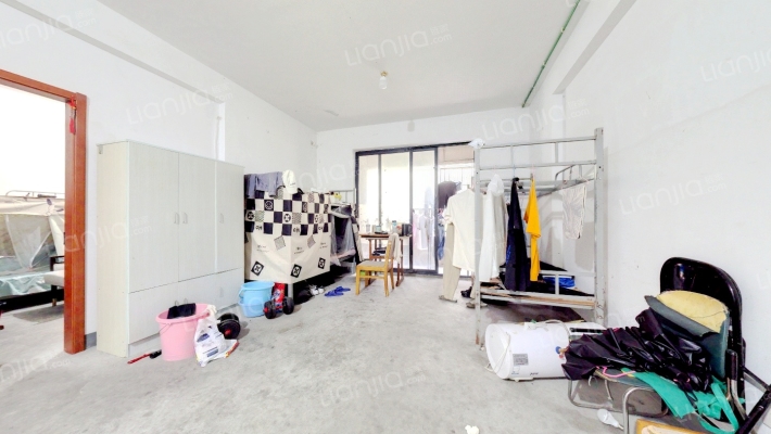 湖山香颂湾西区二手房实景图