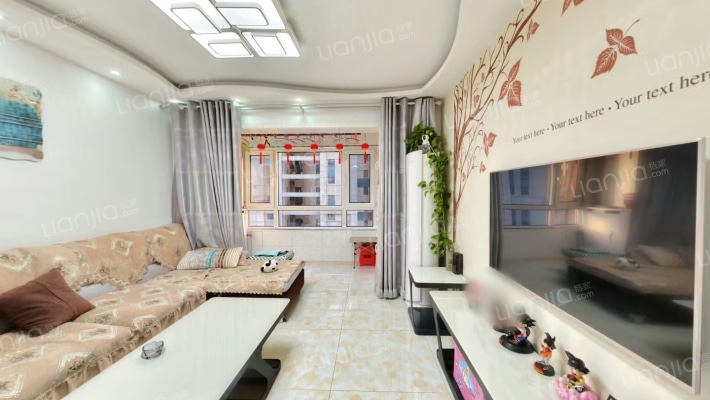 瑞河兰乔南区二手房实景图