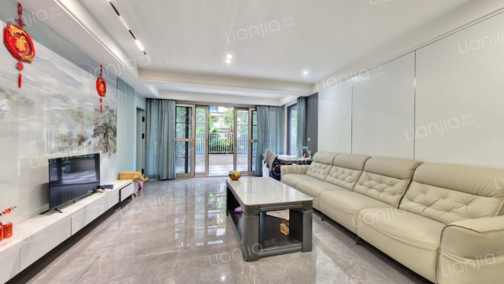 云麓台一组团二手房实景图