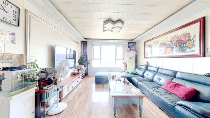 中和社区保利花园二手房实景图