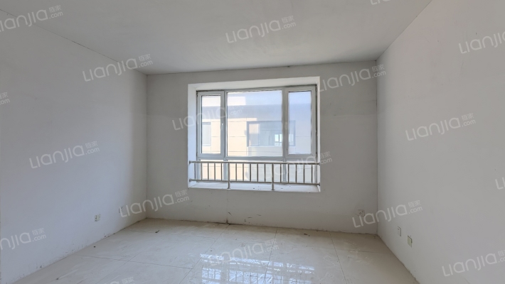 铂金水岸二手房实景图